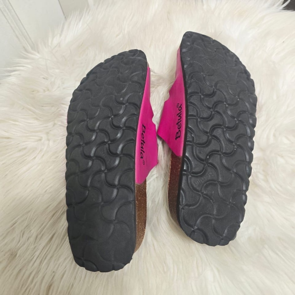 Birkenstock Betula Arizona sandals in a fuchsia/hot pink color - Picture 8 of 8